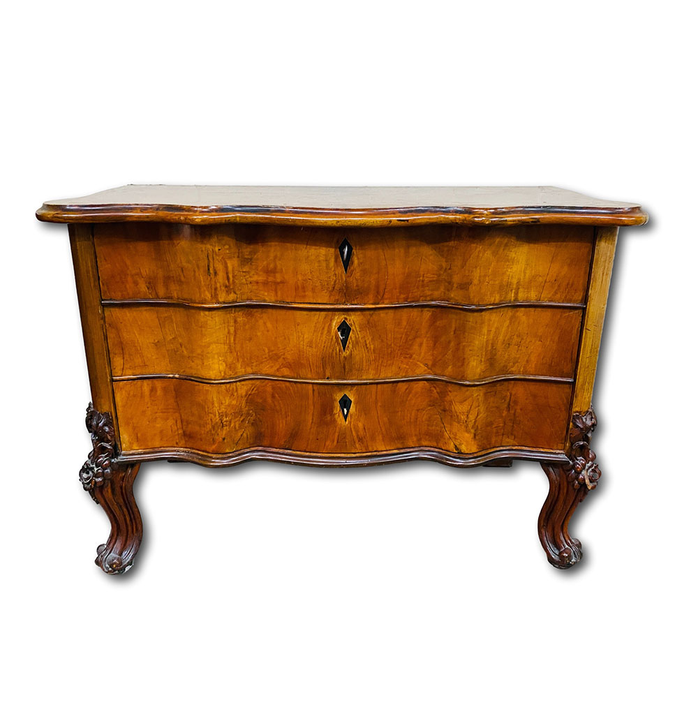 Probate Valuations | Independent Antique, Fine Art & Jewellery Valuers | Antique Sideboard